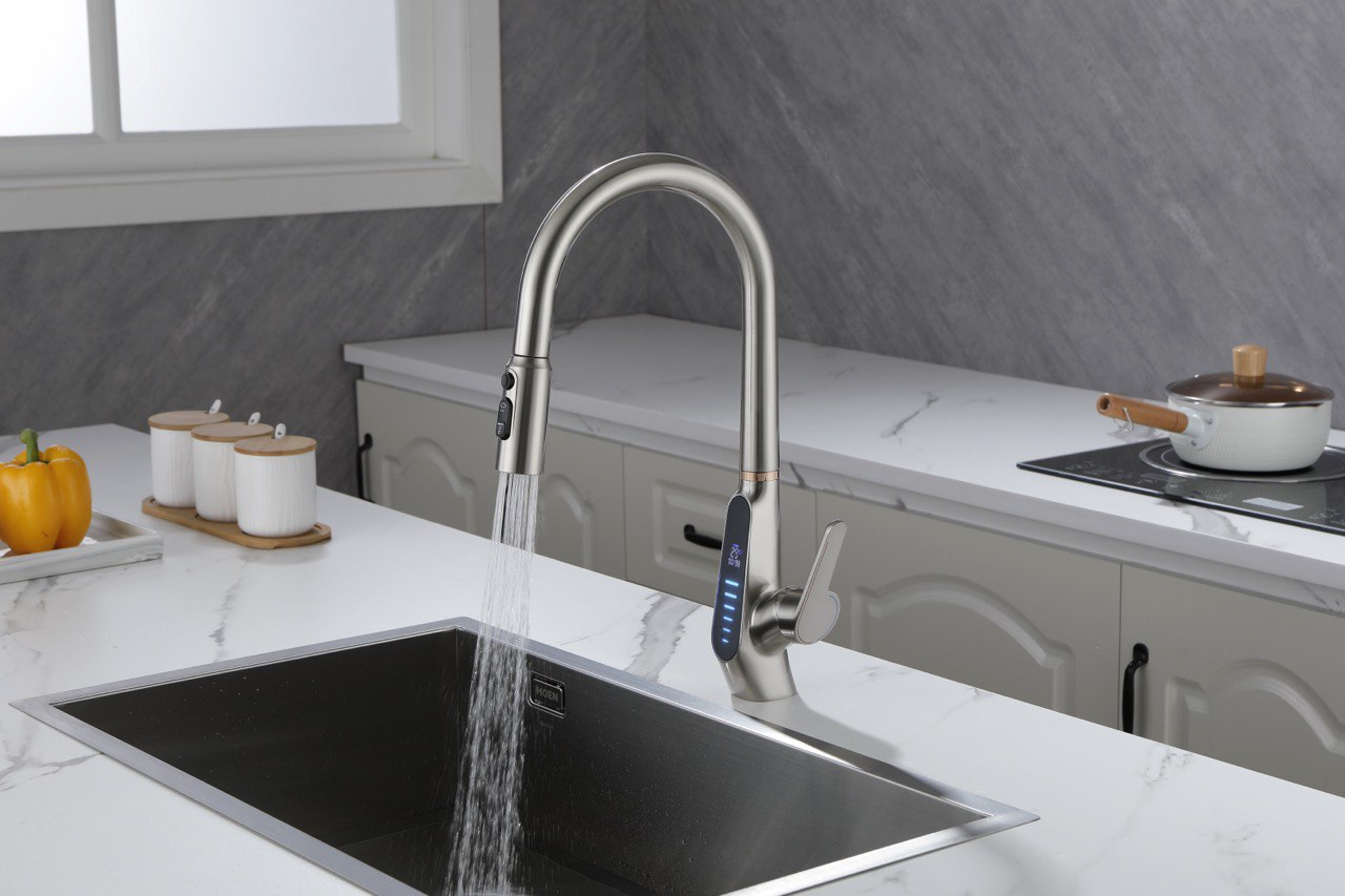 شیر ظرفشویی زانتی شاوری ال ای دی مدل 57015(Zanetti)